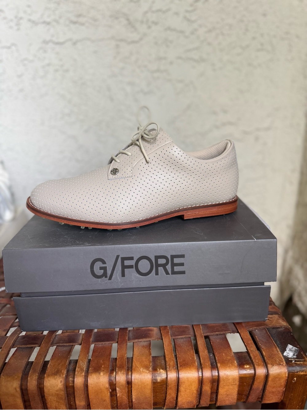 G/FORE Womens Perforated Gallivanter Luxe Leather Golf Shoes - Stone